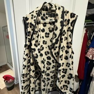 Simply Southern Black and Cream Leopard Vest